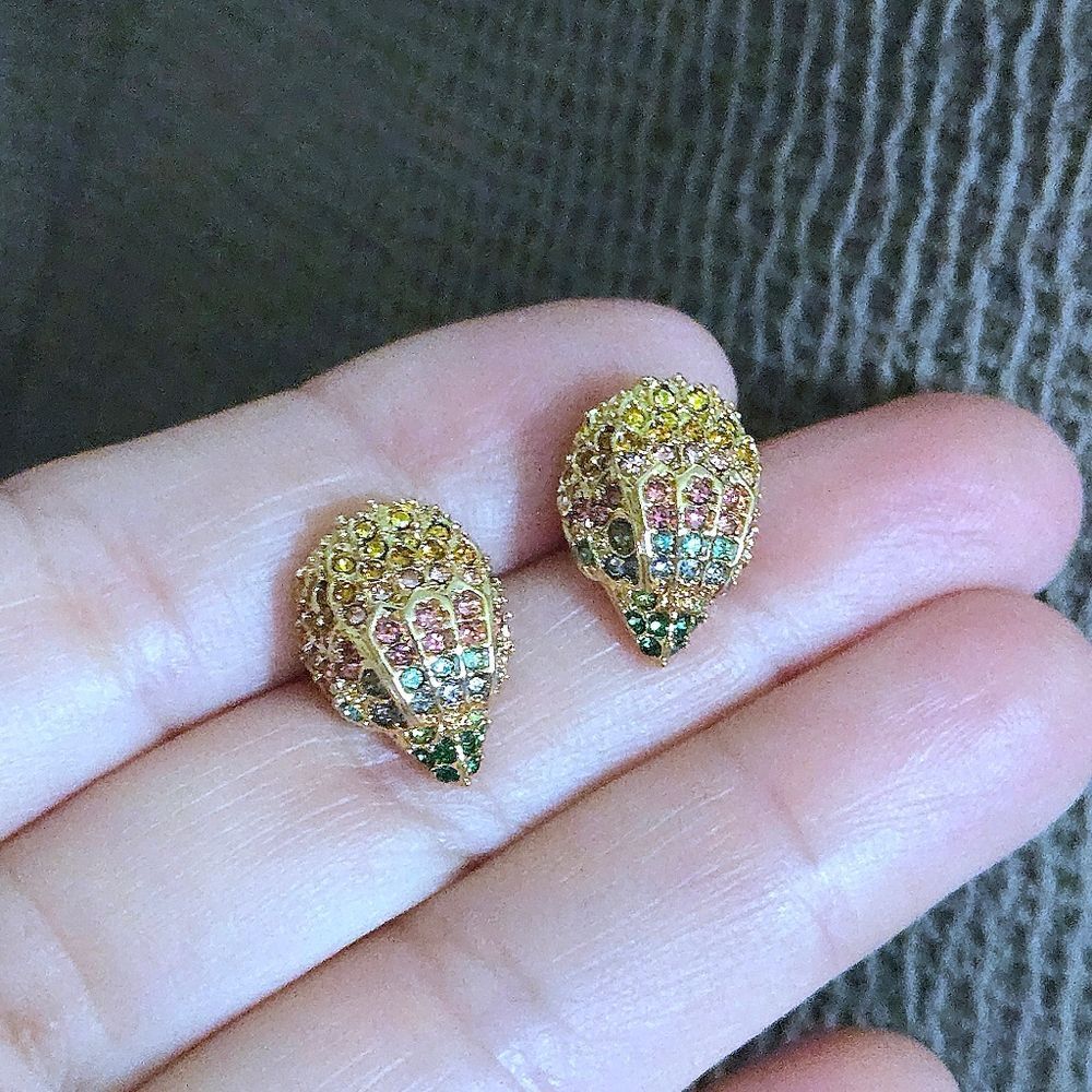 Kurt Geiger Signature Eagle🦅 Head Stud Earrings - NWT - Picture 3 of 16